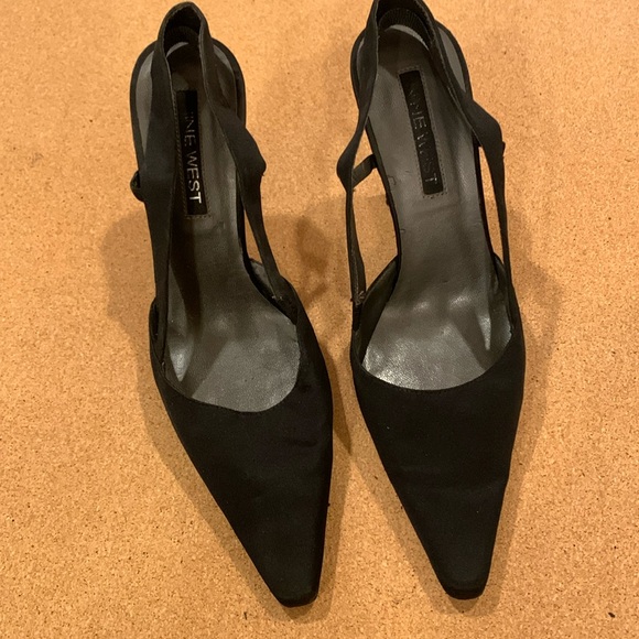 Nine West Black Shoes size 6.5 - Picture 2 of 12